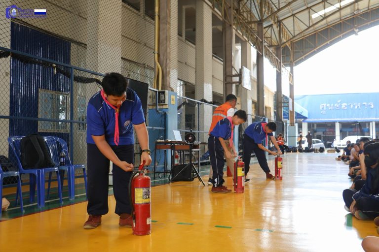 วันอังคารที่ 23 มิถุนายน 2569 โรงเรียนสามัคคีวิทยาคมร่วมกับสำนักงานป้องกันและบรรเทาสาธารณภัยจังหวัดเชียงราย จัดกิจกรรมการอบรมเตรียมความพร้อมเผชิญเหตุแผ่นดินไหวและอัคคีภัย ให้กับนักเรียนระดับชั้นมัธยมศึกษาปีที่ 2
